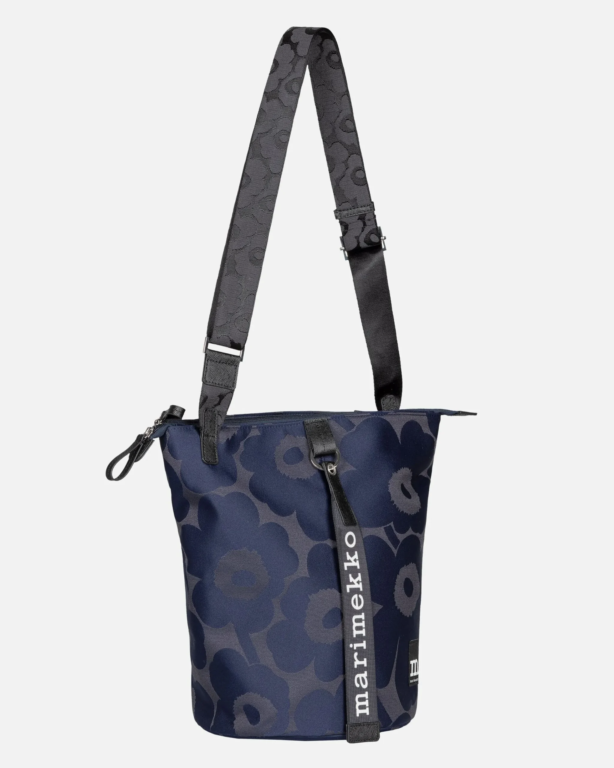 all_day_bucket_unikko_olkalaukku_2.webp Marimekko Olkalaukut^All Day Bucket Unikko Olkalaukku