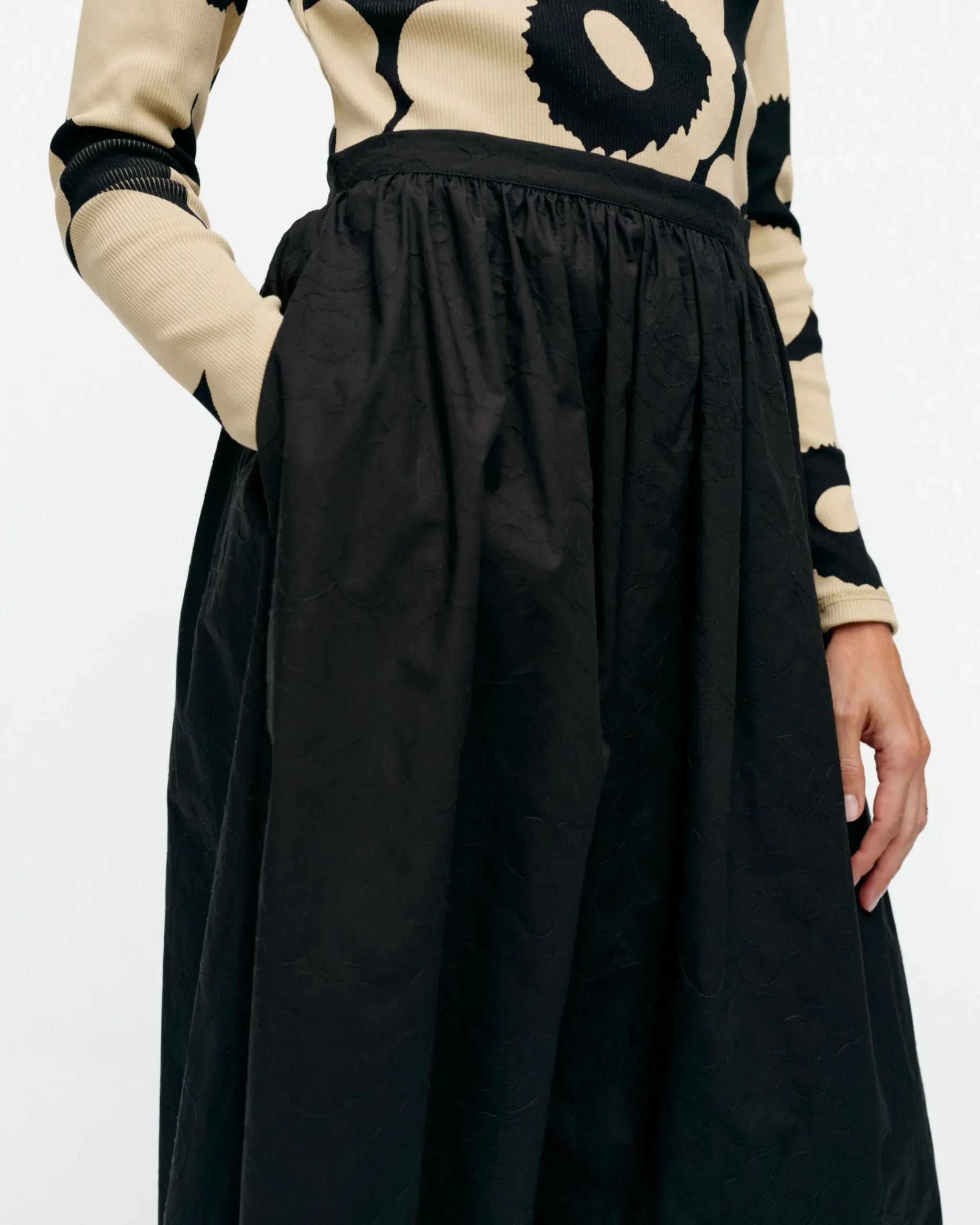 meimi_mini_unikko_puuvillapopliinihame_2.webp Marimekko Hameet^Meimi Mini Unikko Puuvillapopliinihame