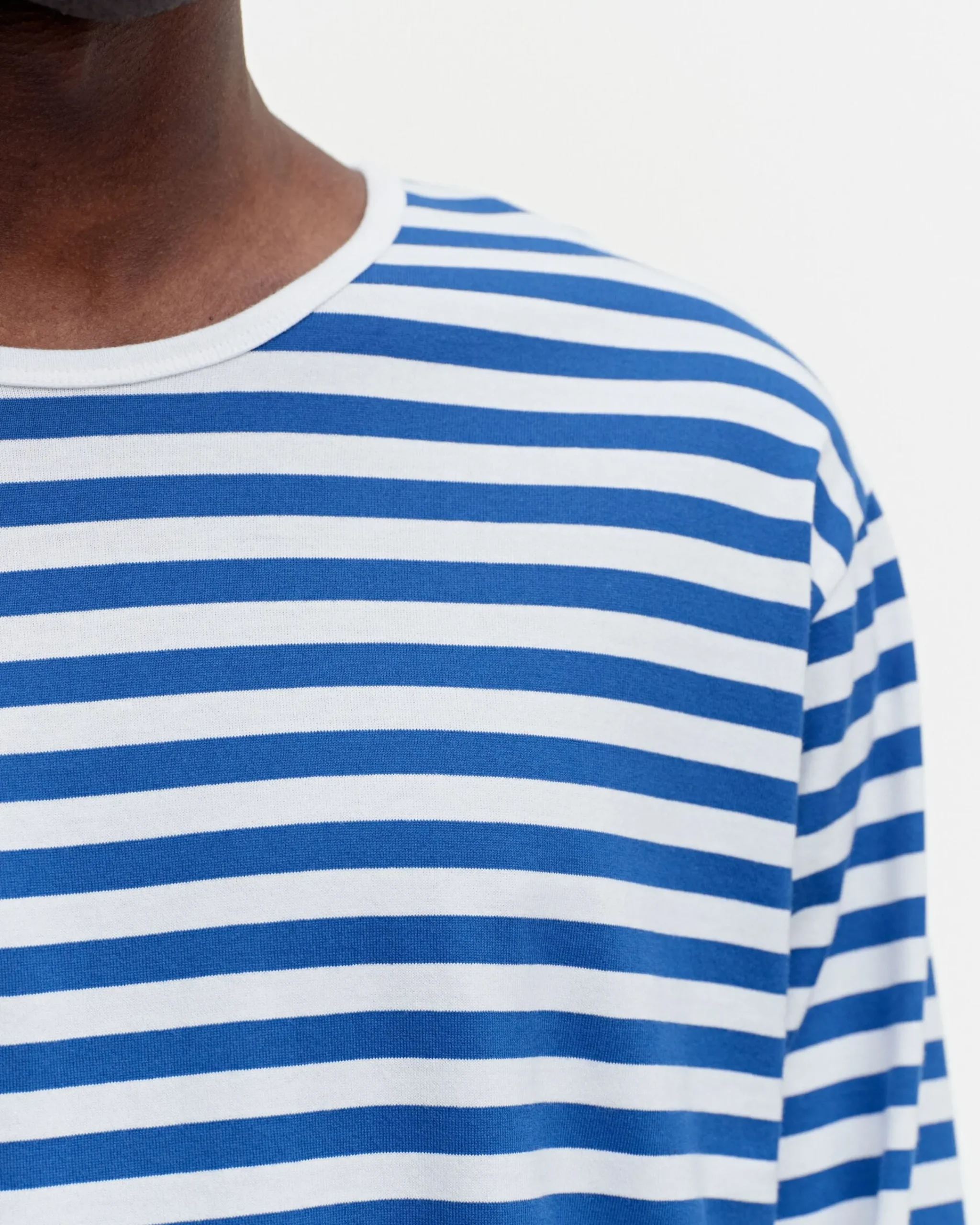 pitkuehiha_paita_3.webp Marimekko Paidat Ja Tunikat^Pitku00E4Hiha -Paita