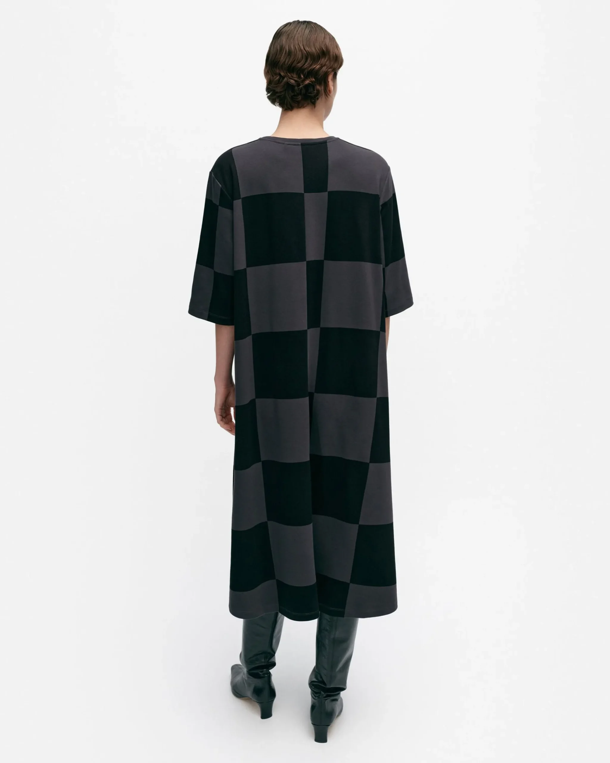 tangentti_kukko_ja_kana_trikoomekko_2.webp Marimekko Mekot^Tangentti Kukko Ja Kana Trikoomekko